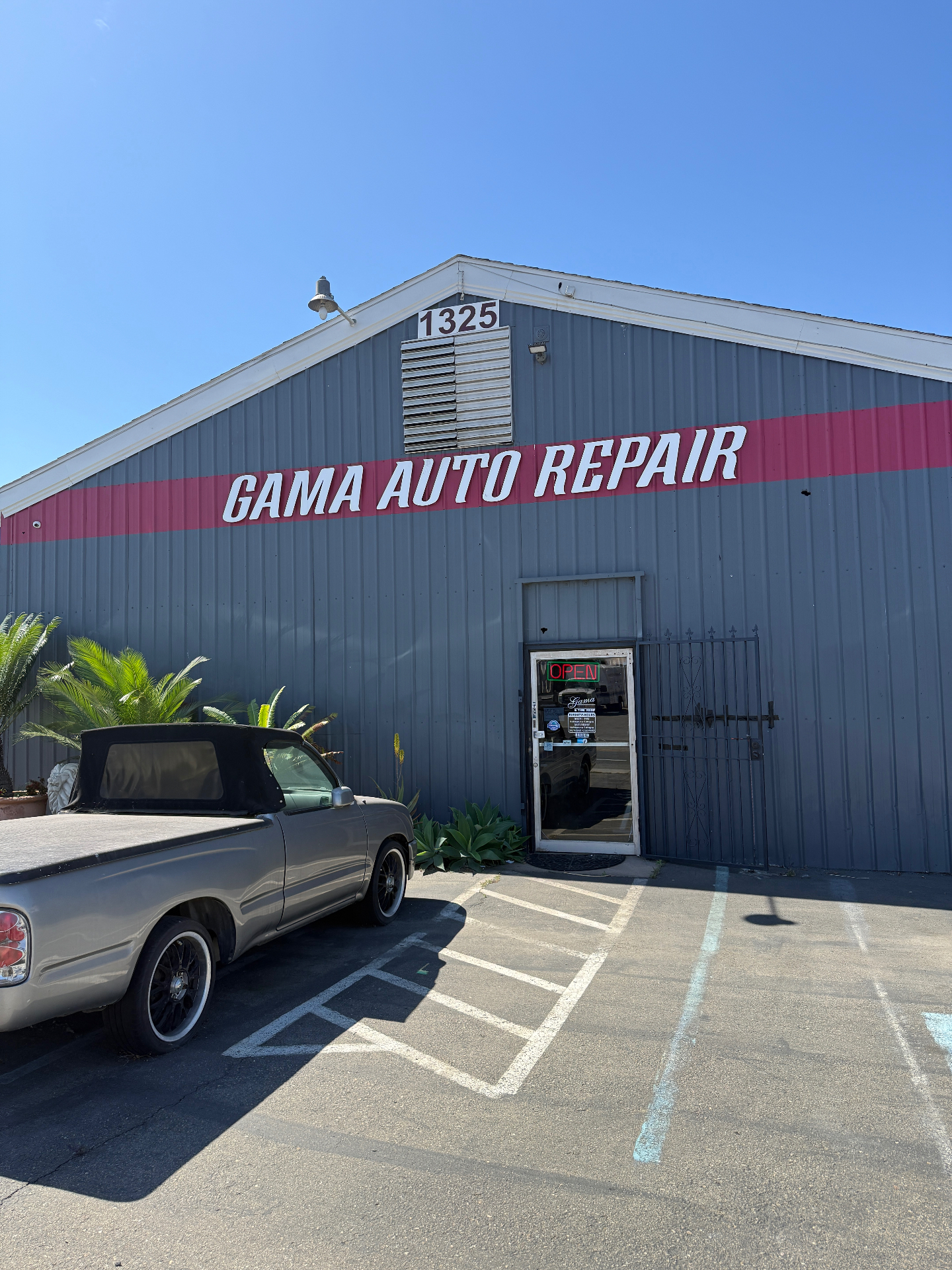 Gama Auto Repair storefront at 1325 Descanso Ave, San Marcos